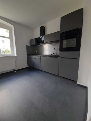 ALLES NEU* 3 Raum Wohnung mit Balkon und Einbauküche*