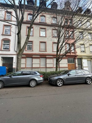 Charmante Dreizimmerwohnung in Top-Lage Westend Offenbach