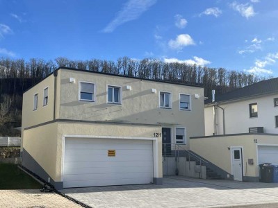 Neuwertige DHH am Kalvarienberg