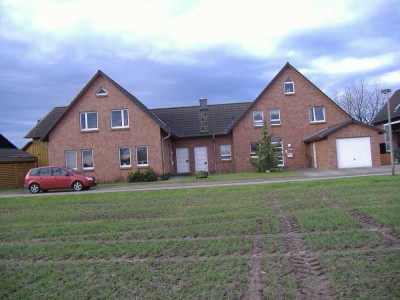 Attraktive 3-Zimmer-Wohnung mit gehobener Innenausstattung mit EBK in Barsinghausen/OT Nordgoltern
