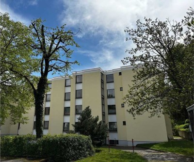 Großzügige und gut geschnittene 3 -Zimmer-Wohnung in Pöcking am Starnberger See