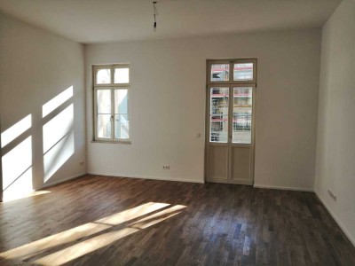 Hochwertig sanierte 3-Raum-Wohnung in begehrter Innenstadtlage mit ruhigem Innenhof!*Balkon*Parkett*