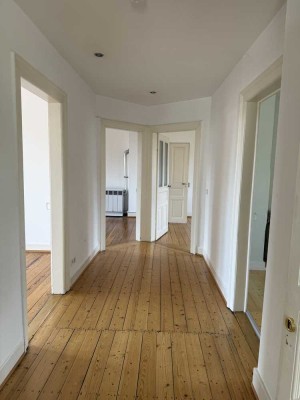 Hübsche 5-Zimmer-Wohnung in Karlsruhe (Südweststadt)