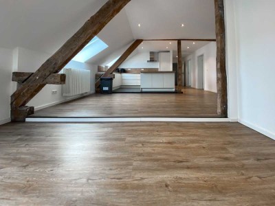 KL - City, 5 ZKB, Tiefgaragenstellplatz, moderne EBK, *SANIERT*