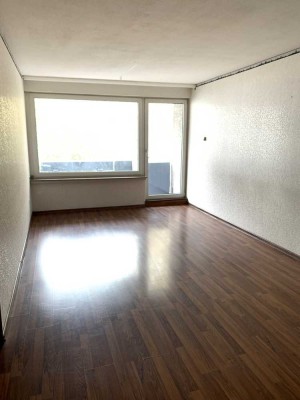 Lichtdurchflutete 3-Zimmer Wohnung mit Balkon - WBS erforderlich