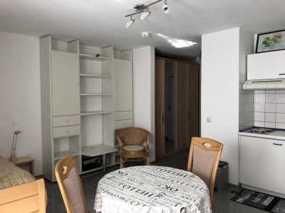 Charmantes 1,5-Zimmer Apartment in Bochum-Stiepel -möbliert- EBK / Granitboden / DP-Stellplatz