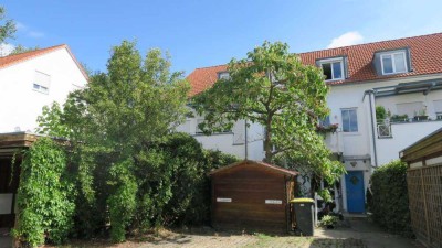 Schönes Reihenendhaus mit Terrasse, Balkon, Garten, 3 Bäder, Ebk, Carport im ruhigen Seeben