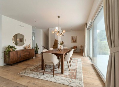 EIN WOHNGENUSS DER MODERNE – SCHLÜSSELFERTIGES TRAUMHAUS MIT GARTEN, KELLER, UVM. – RUHELAGE SACKGASSE