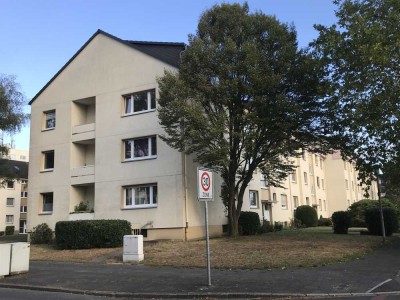 Traumhaft renovierte 2-Zimmer-Wohnung - FAST WIE NEUBAU !!
