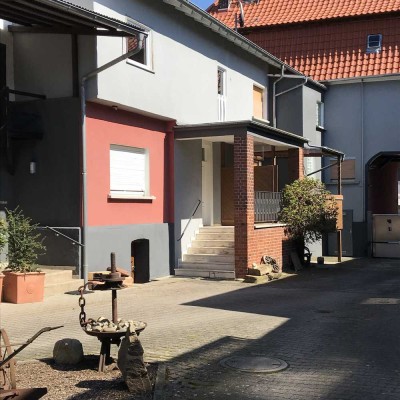 Schöne, helle 2,5 Zimmer Wohnung