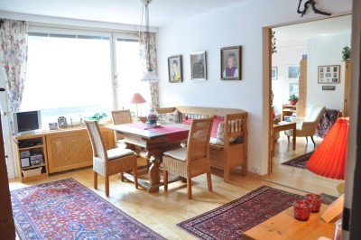 GOLFPLATZ - BLICK; Twin-Penthouse direkt oberhalb des Gasteiner Golfplatzes mit herrlicher Aussicht auf diesen; - und auf das ganze Gasteinertal. Geschmackvolle Einrichtung und Ausstattung. Zweitwohnsitz.