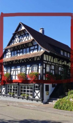 5-Zimmer Wohnung mit Balkon in Sasbachwalden