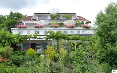 Sonnige Ferienwohnung mit Seeblick