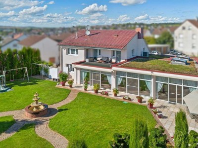Außergewöhnliches Einfamilienhaus mit Traumgarten in Bretten-Diedelsheim