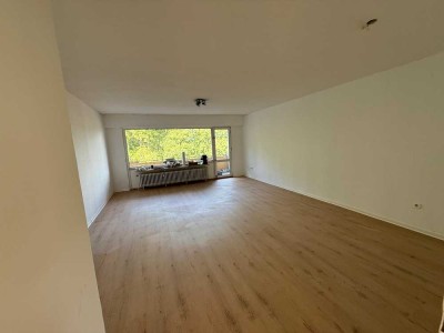 Helle 3-Zimmer-Wohnung mit Balkon & Keller in Kerpen-Horrem