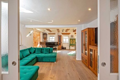Geräumige, günstige 7-Zimmer-Villa mit luxuriöser Innenausstattung in Dresden Bühlau/Weißer Hirsch