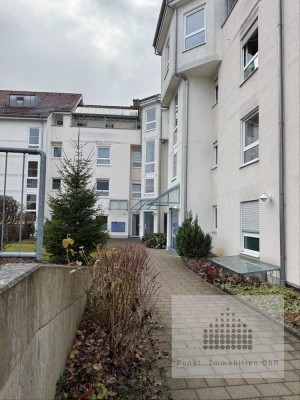 2 Zimmer Wohnung in zentraler Lage für Bewohner ab 60 Jahren oder mit Pflegegrad/Schwerbehinderung