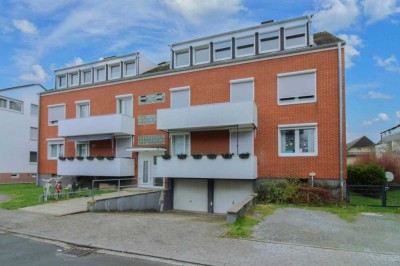 Helle 4-Zimmer-Dachgeschosswohnung in zentraler Lage – Ideal für Familien!