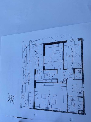 Provisionsfrei-sehr großzügige, ruhige, sonnige 3 Zimmerwohnung mit eigeGartenantei und Parkettb