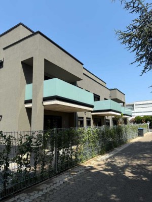 Bezugsfertige Neubauwohnung in Refrath
