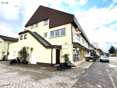 Modern renovierte 4-Zi.-Wohnung mit großer Terrasse – provisionsfrei