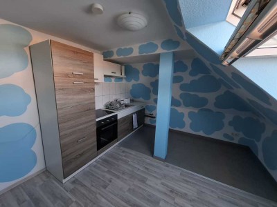 Freundliche 1-Zimmer-DG-Wohnung in Mannheim-Neckarau