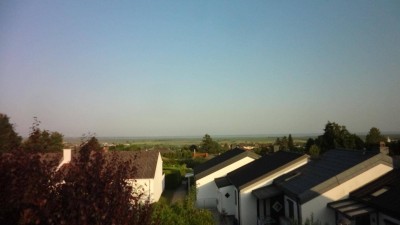 Reihenhaus mit Seeblick - Sanierungsobjekt mit Potential!