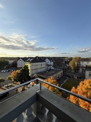 Frisch renovierte 2,5 Zimmer Wohnung mit Balkon in Essen Kupferdreh