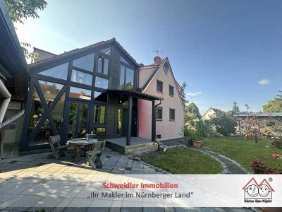 Platz für Ideen! Doppelhaushälfte mit Wintergarten, Werkstatt und vielem mehr in Röthenbach/Pegnitz