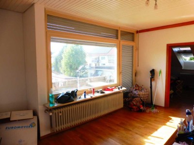 schöne 3-Zimmer-Dachstudio-Wohnung