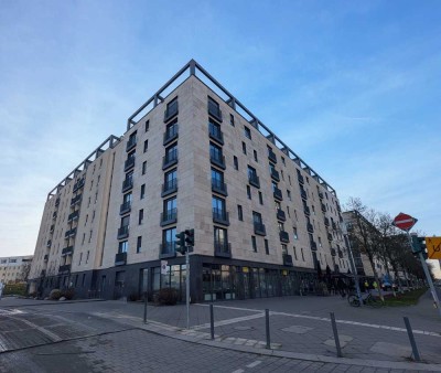 Maisonettewohnung mit Skylineblick und zwei Dachterrassen im Europaviertel – sofort bezugsfertig