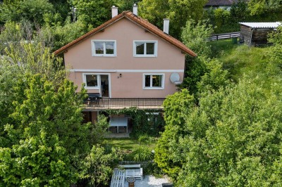 Einfamilienhaus in absoluter Grünruhelage - genießen Sie einen neuen Alltag!