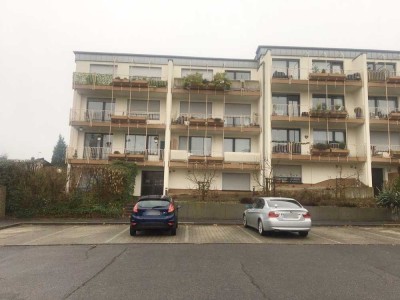 ***Schöne 3 Zi. Wohnung mit 2 Balkone in Lev. Schlebusch***