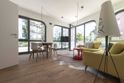 Erstbezug - möbliertes Design Apartment mit Panoramablick im Herzen von Kreuzberg
