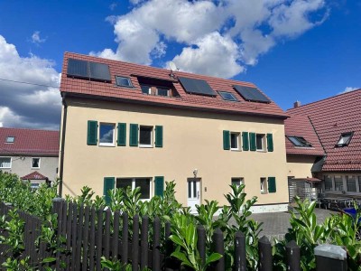 Sonnige 4-Zimmer-Maisonette + Balkon + EBK + PKW-Stellplatz + Bezug ab 11/2025 möglich