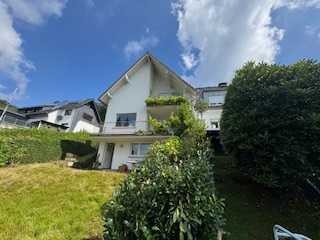 Engelskirchen, solide DHH in sonniger, sehr guter Aussichtslage und hohem Wohnwert