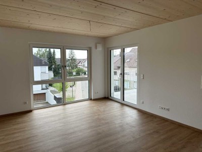 Moderne 3,5-Zimmer-Neubauwohnung mit Balkon und Fußbodenheizung - Ab sofort verfügbar!