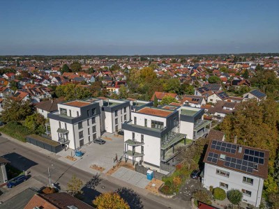 Erstbezug! Exklusive 4-Zimmerwohnung mit 2 Balkonen und 2 Stellplätzen in Weingarten