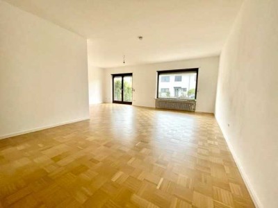 Großes und ruhig gelegenes Reihenhaus mit Garten in Mannheim- Seckenheim.