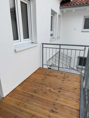 Erstbezug nach Sanierung! 3 Zimmerwohnung mit Einbauküche und Balkon!