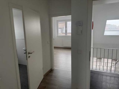 ***Kernsanierte attraktive 2,5-Zimmer-Wohnung in Bottrop***