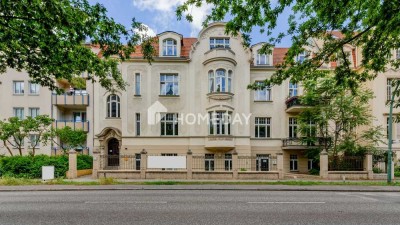 Attraktives Renditeobjekt in denkmalgeschützter Stadtvilla mit vermieteten Wohn‑& Gewerbeeinheiten