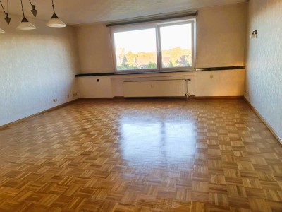 Ruhige und schöne 4-Zimmer-Wohnung in zentraler Lage