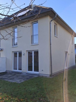 Vermietung Doppelhaushälfte in ruhiger Lage, provisionsfrei