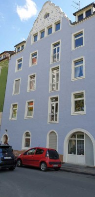 Helle 4,5-Zimmer-Wohnung mit Balkon in Wiesbaden-Biebrich