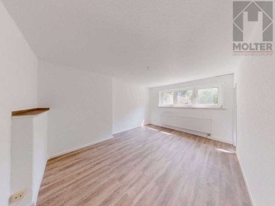 Frisch sanierte 1-Zimmerwohnung in top Lage mit EBK opt. vollmöbliert