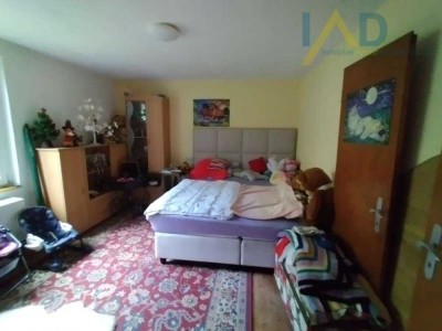 Einfamilienhaus mit  Baugrundstück
