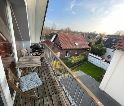 Gepflegte 2-Raum-Dachgeschosswohnung mit Balkon und Einbauküche im Herzen Soests