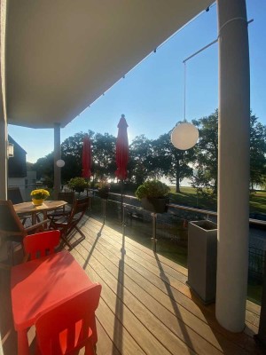 Provisionsfrei: 4-Zimmer-Wohnung mit Wasserblick & großem Balkon