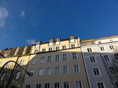 4-Zi DG-Whg im Lehel von privat